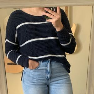 ☁️Hollister Stripe Crewneck☁️